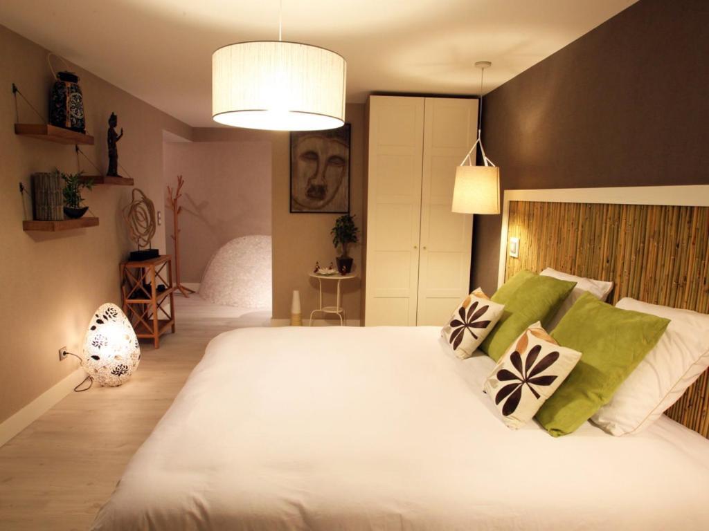 Aux 5 Sens Bed and Breakfast Tillé Værelse billede